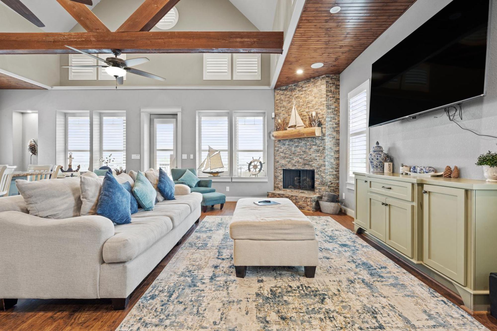 Luxury Waterfront Home Family And Pet Friendly Near Surfside Beach 11 Mins Фріпорт Екстер'єр фото