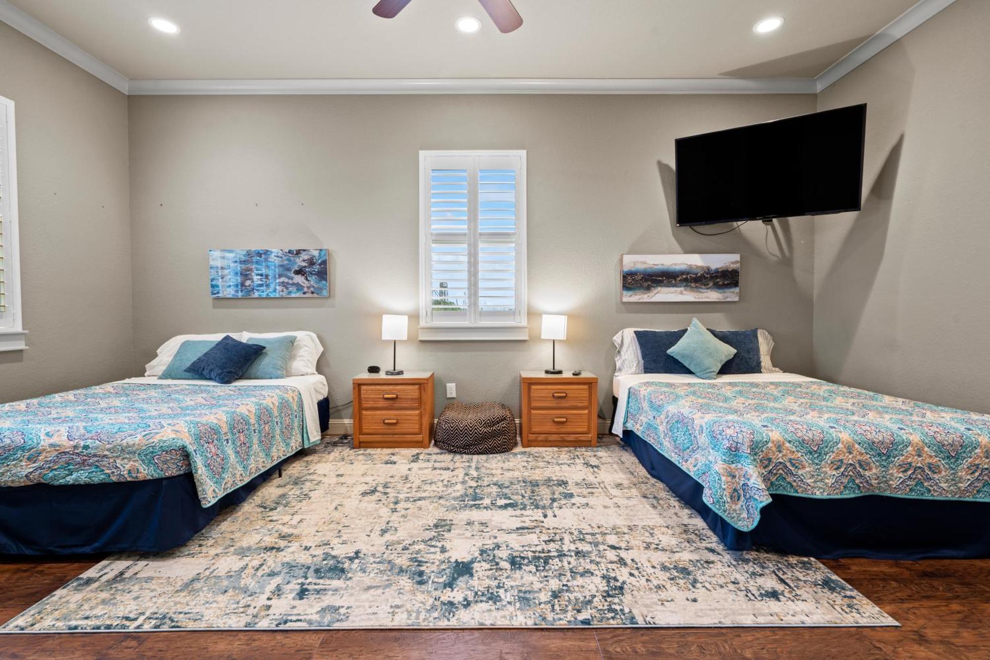 Luxury Waterfront Home Family And Pet Friendly Near Surfside Beach 11 Mins Фріпорт Екстер'єр фото